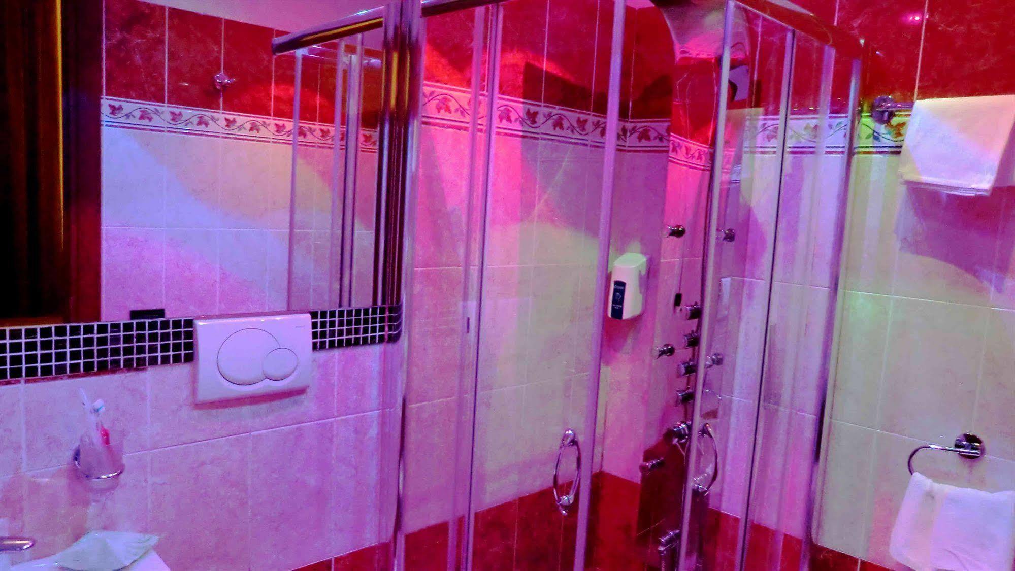 Affittacamere Colosseo Relais 2*
