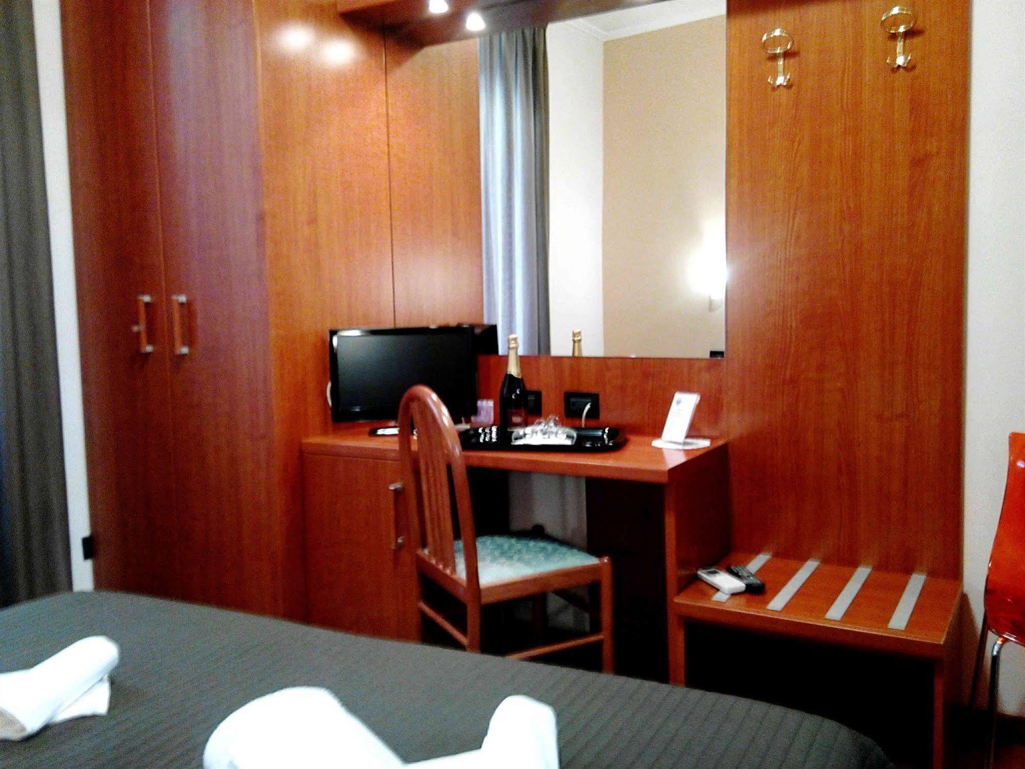 Affittacamere Colosseo Relais 2*