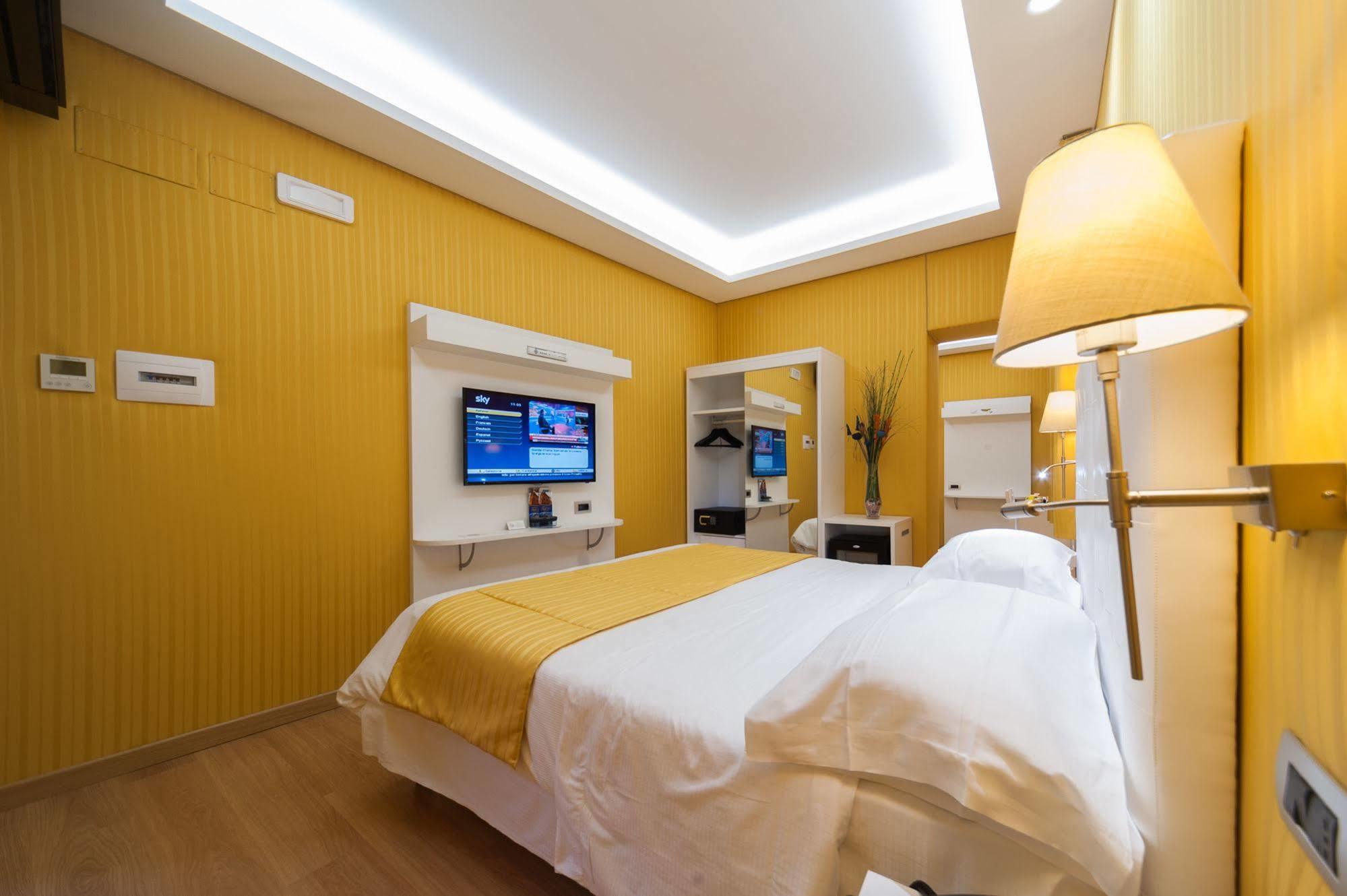 Hotel Trevi 41 Rome