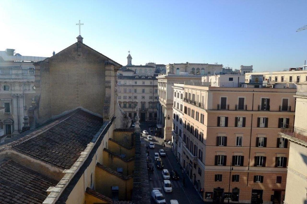 Hotel Tritone