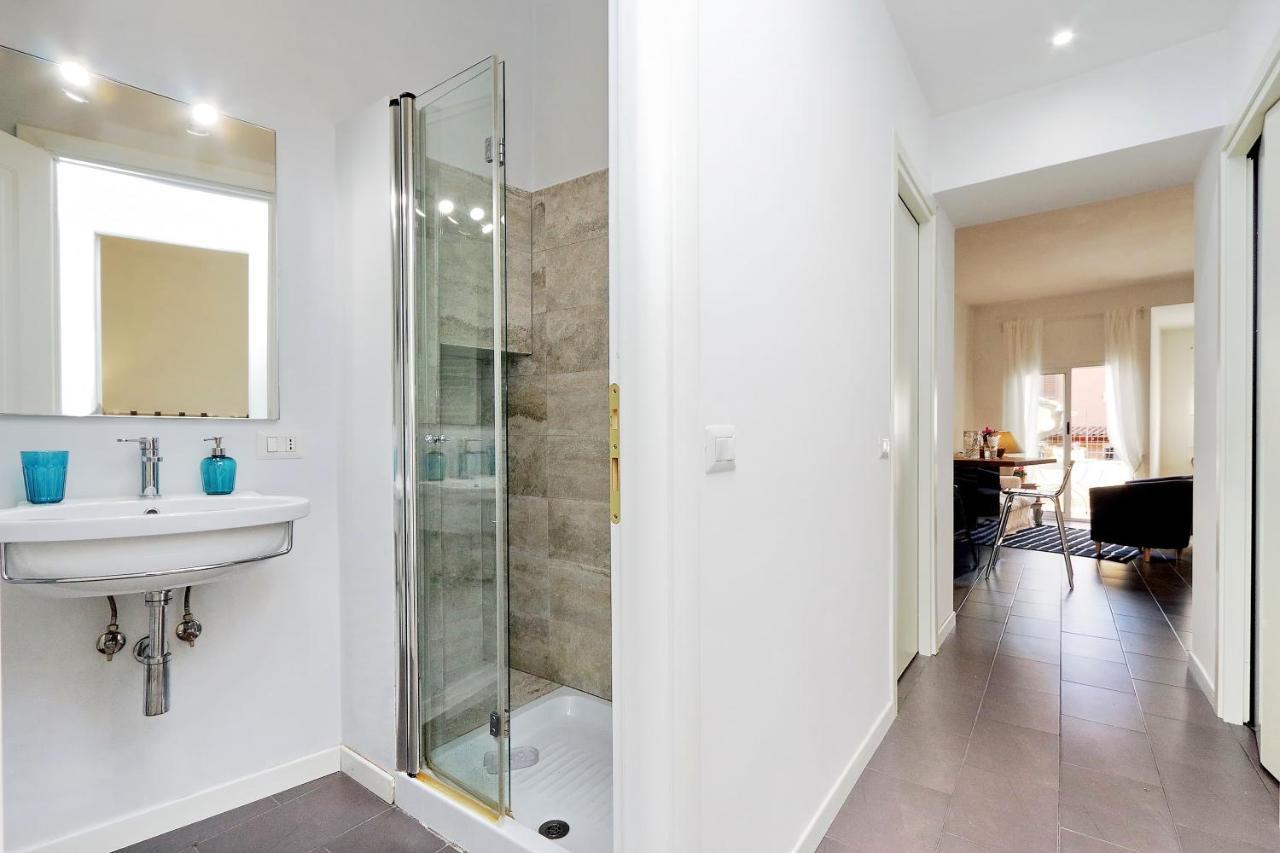 Monti Charming - Short Let Service Apartment Rome