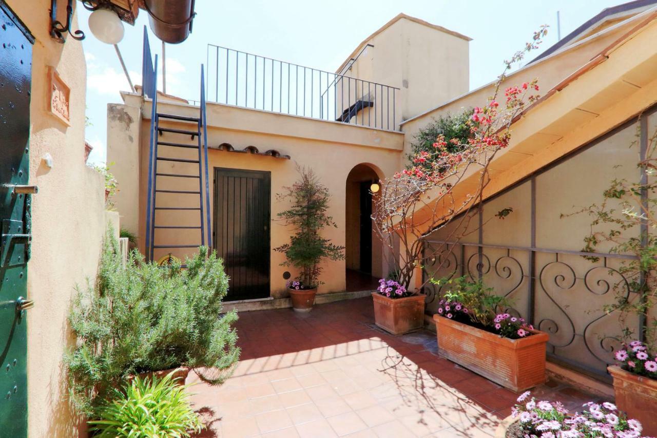 Apartment Monti Charme - My Extra Rome