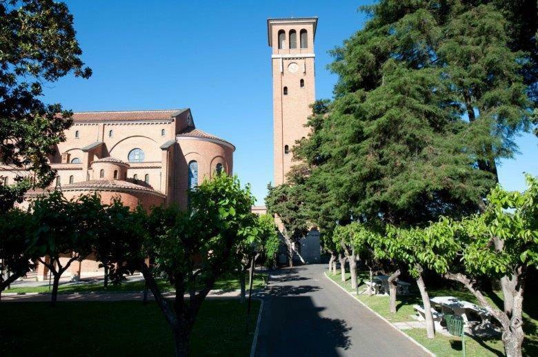 Guest house Casa La Salle - Vaticano 3*