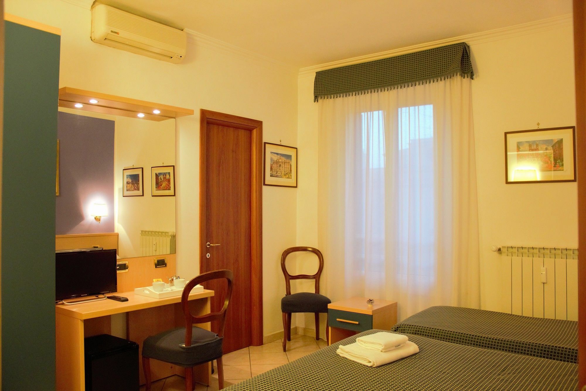 Hotel Citta Eterna
