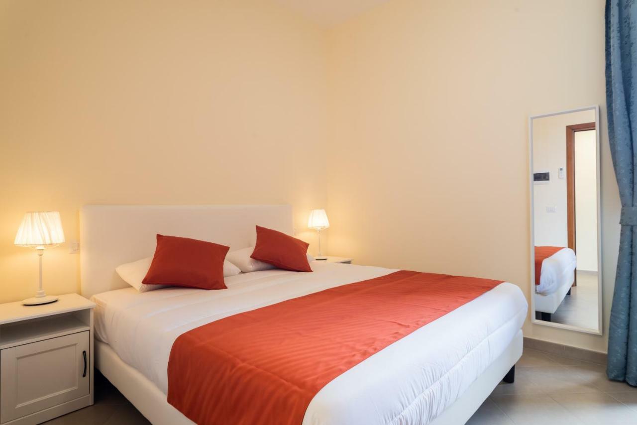 Guest house Minerva Monks 2*