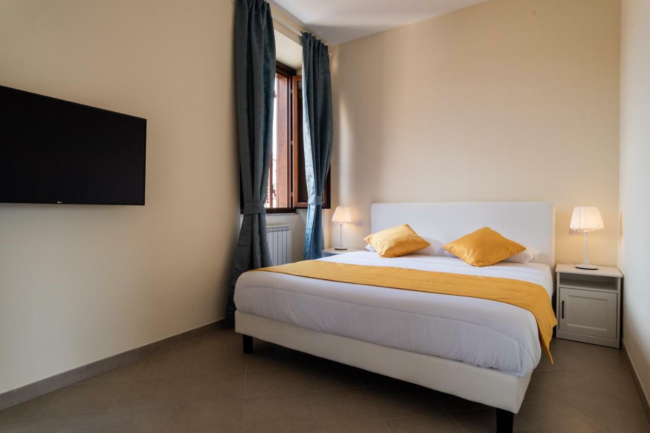 Guest house Minerva Monks 2*