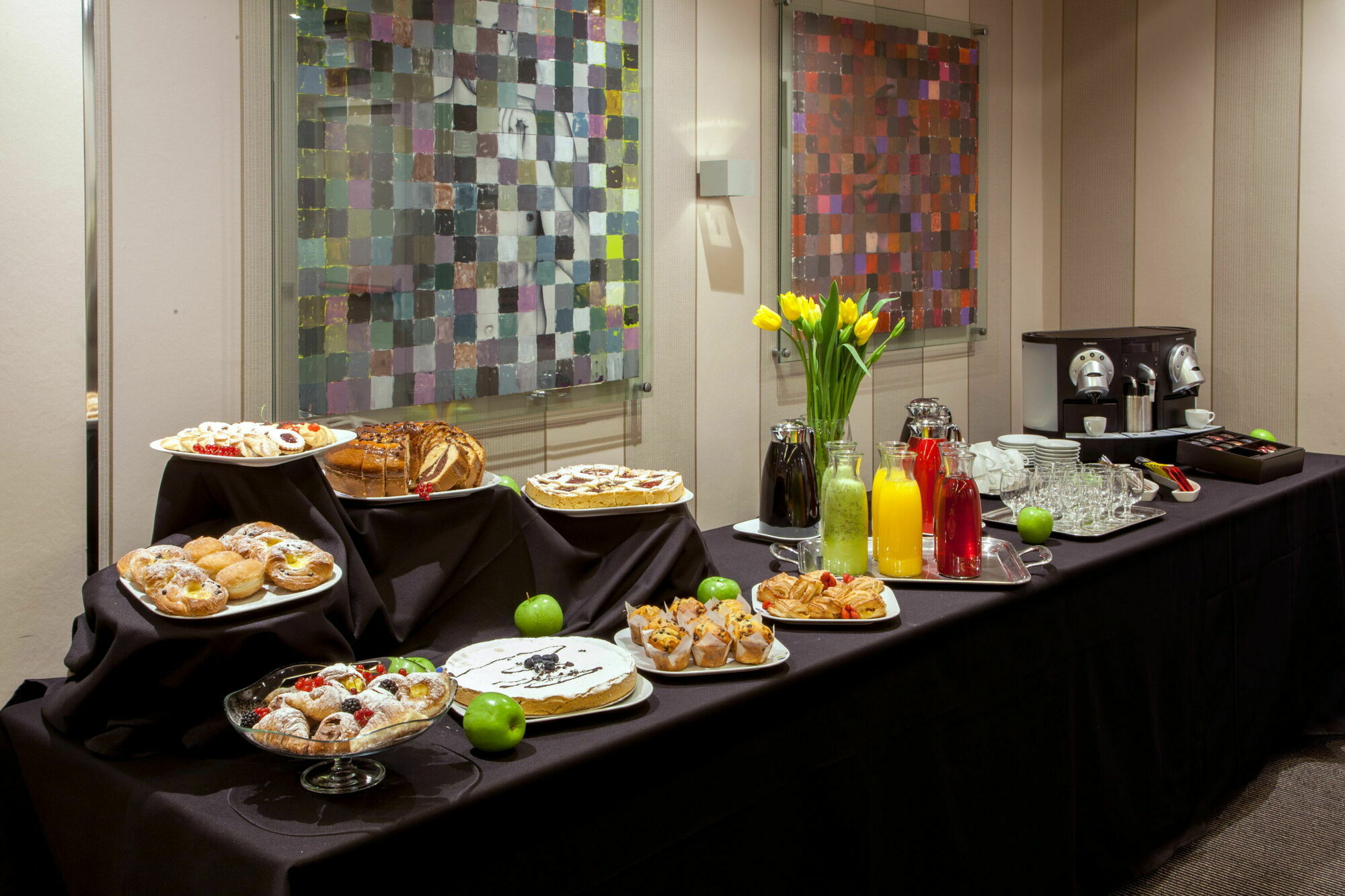 Ariston Hotel