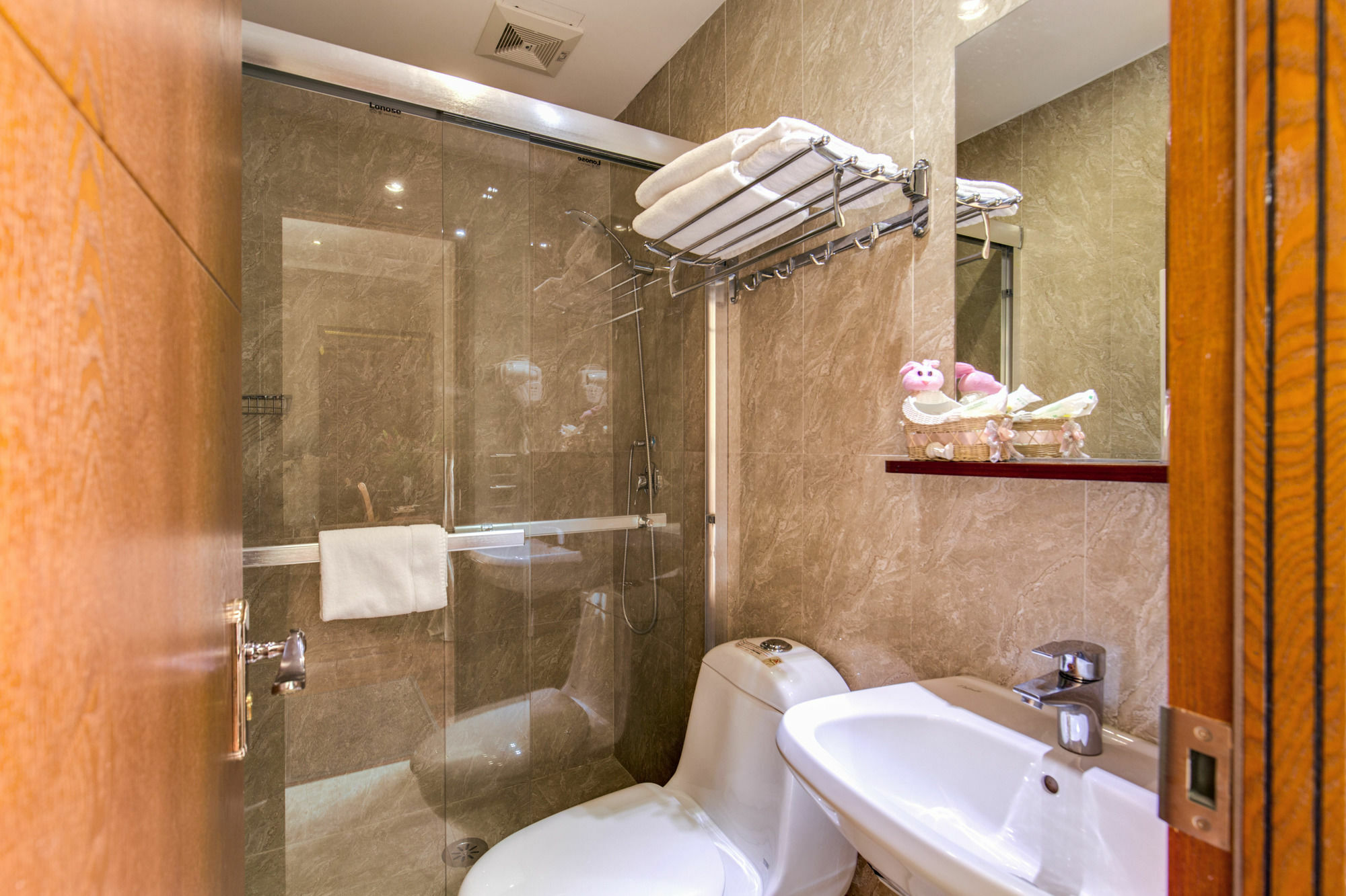 Drago D'oro - Accross From Metro Vittorio Emanuele Bed & Breakfast