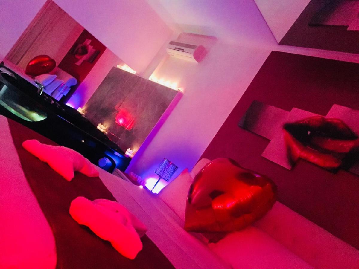 Bed & Breakfast Bed Cinecitta’ *