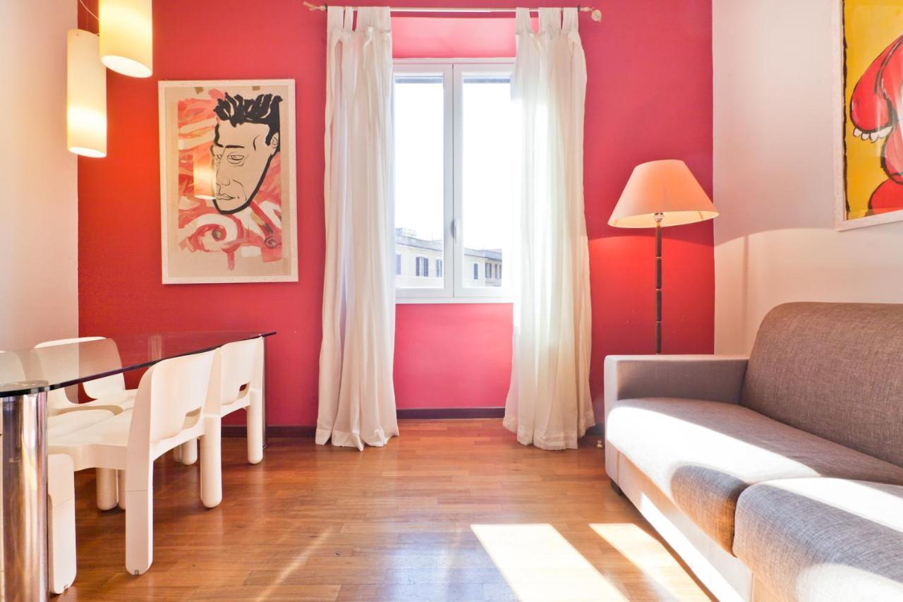 Porta Portese Colorful Flat Apartment