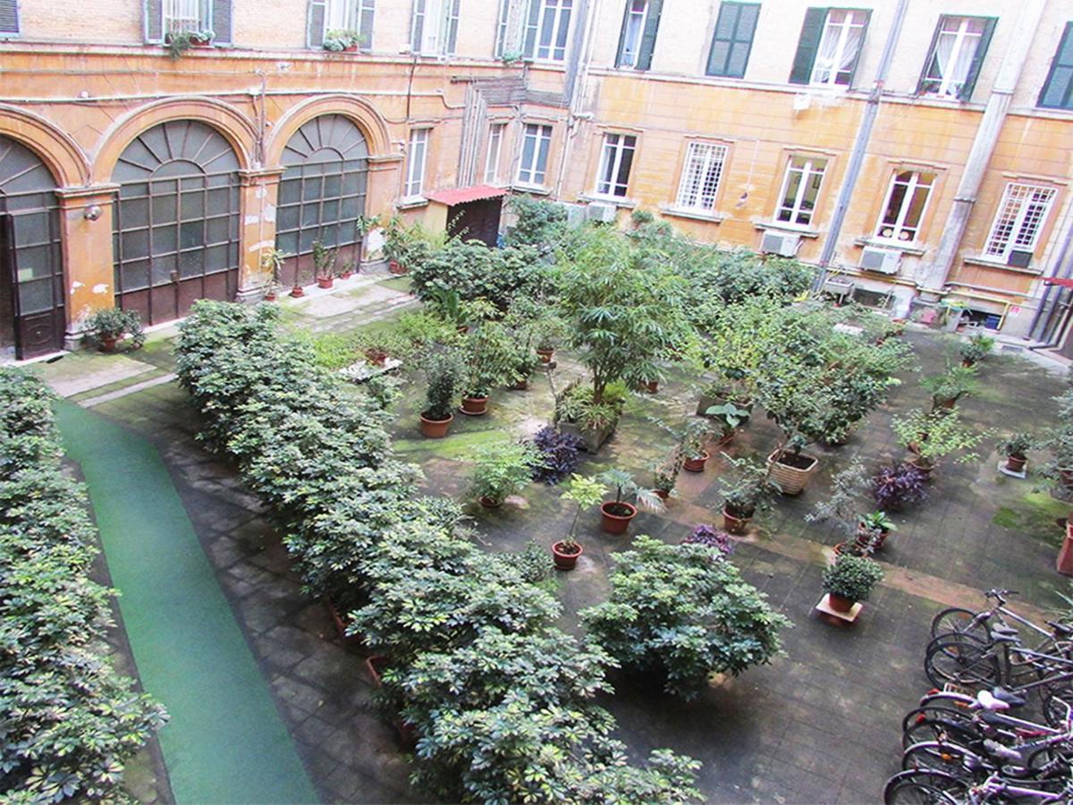 Vatican Guest house 2*
