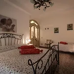 Apartment near VATICAN AND OSPEDALE PEDIATRICO BAMBINO GESÙ GARAGE INCLUDED IN THE PRICE