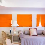 Hotel Isa