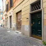 Navona Love Apartment