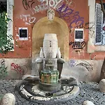 Casa Cisterna