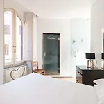 Maison Leonardo Pantheon Suite