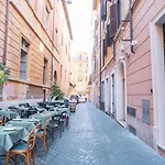 Heart Of Rome Apartment