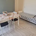 Appartamento Con Giardino Roma