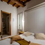 Condotti Rooms