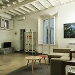 Stylish Roman Loft In Monti Area, Near Colosseum