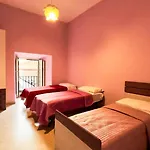 Sina Rent Room