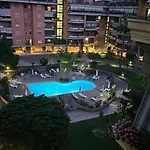 Roma Eur Appartamento Con Piscina Esterna