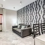 R22 Apartment
