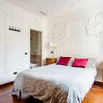 Trastevere White Room