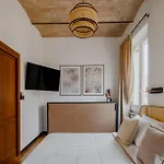 Colosseo Flats And Penthouse