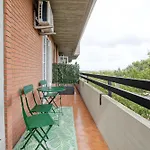 Eur Torrino Apartment, Vicino La Stazione Metro Tor Di Valle