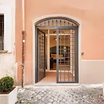 Leopardo Boutique Apartment In Trastevere