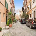 Leopardo Boutique Apartment In Trastevere