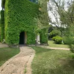 Prestigiosa Villa Con Parco Palestra E Piscina