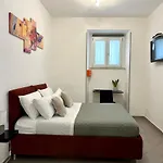 Maison Latina