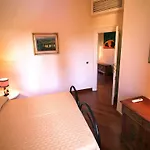 Fratelli Maristi Villa