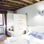 Do-Do Navona Suites