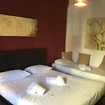 Iron Bridge Accommodation