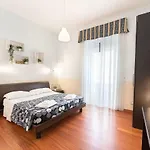 Comfort Rooms Piazza Bologna