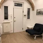 San Lorenzo University Flat