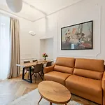 Buzzstays - Stylish Apartments Vatican Rome Downtown