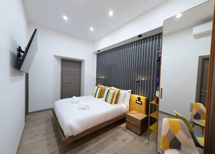 Cola Suites Apartments