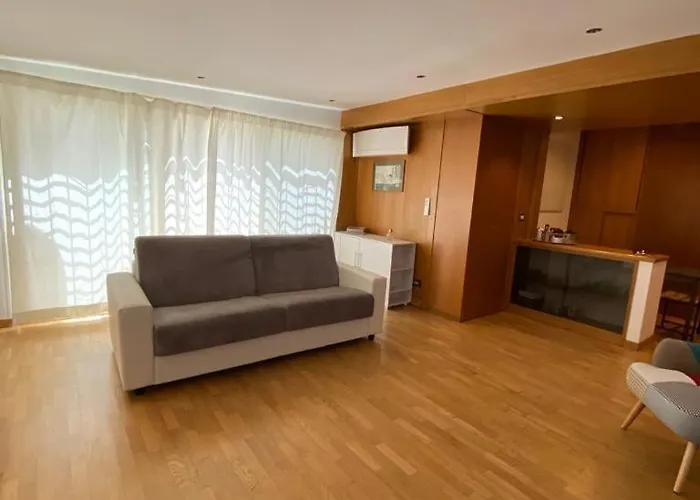 Giulio Cesare Holiday House