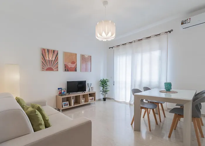 The Sunset Rhome Elegant Suite With Wifi Ac