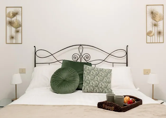 The Best Rent - Large Apartment A Few Steps From The Trevi Fountain