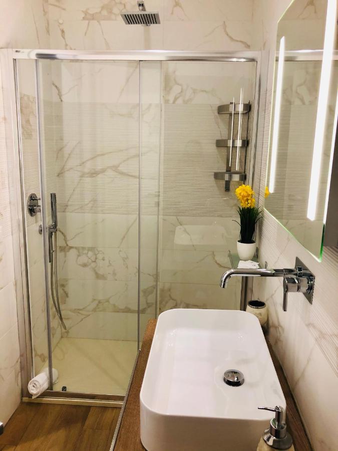 Kambal Luxury Guest house *
