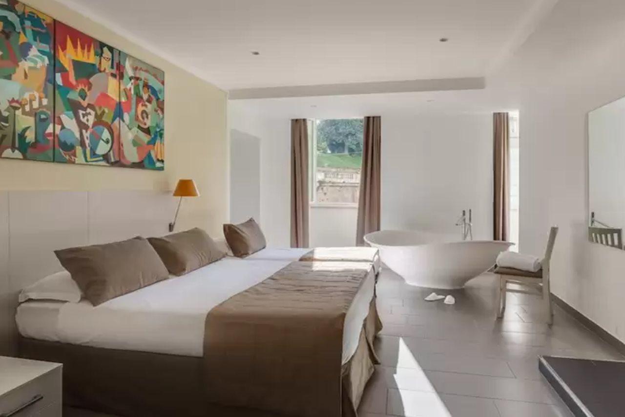 Hotel Trevi Rome
