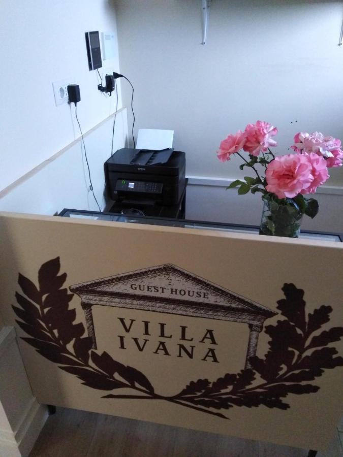 Ivana * Rome