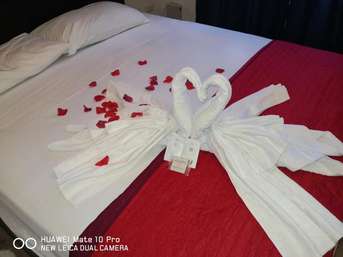 Trastevere Four Seasons Glorioso Apartment *