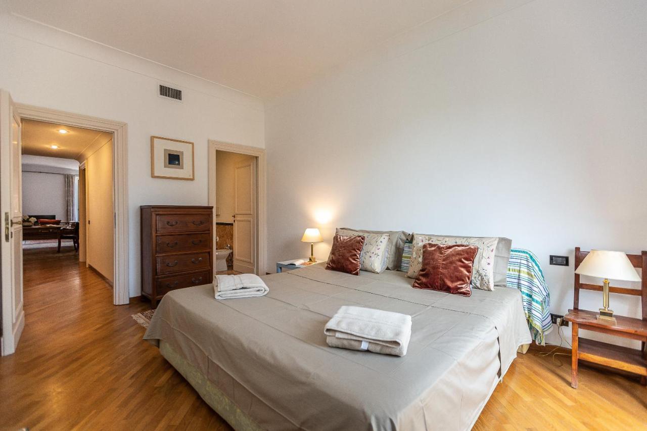 Amazing New Penthouse With Terrace Jewish Ghetto Apartment