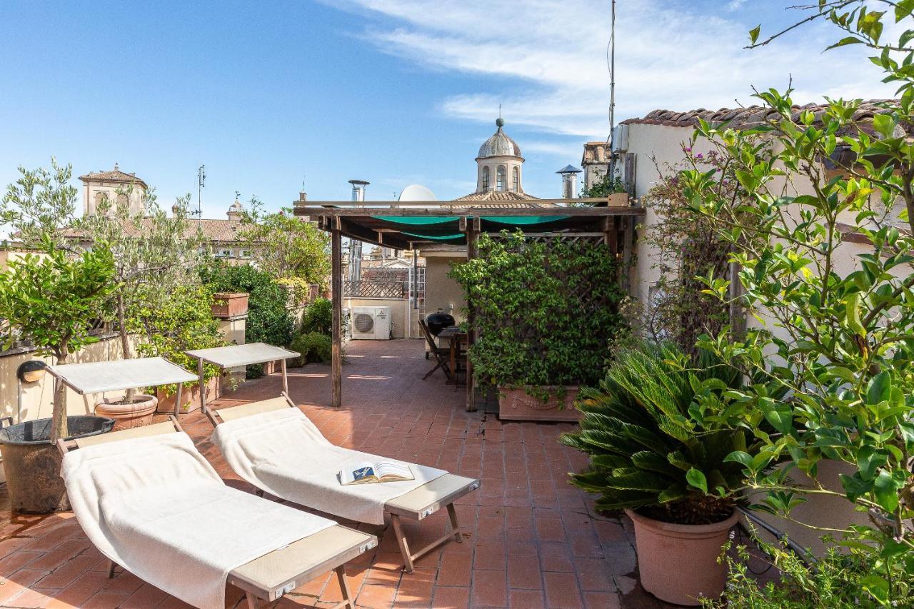Amazing New Penthouse With Terrace Jewish Ghetto Apartment